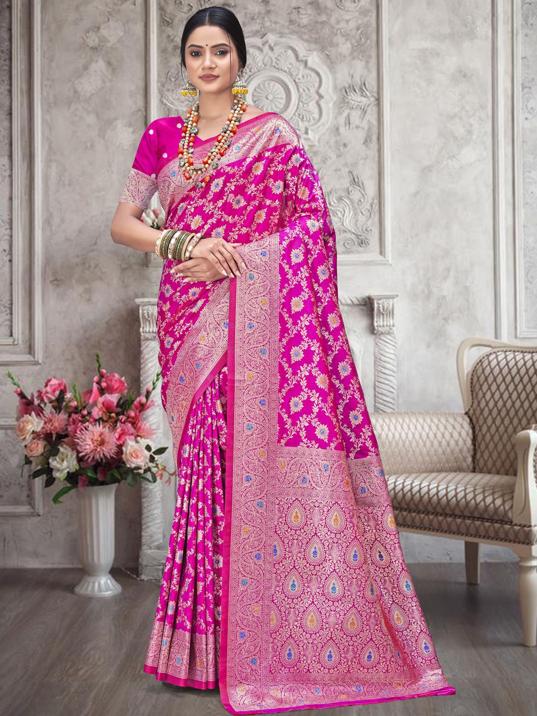 

SANGAM PRINTS Woven Design Zari Tussar Saree, Pink
