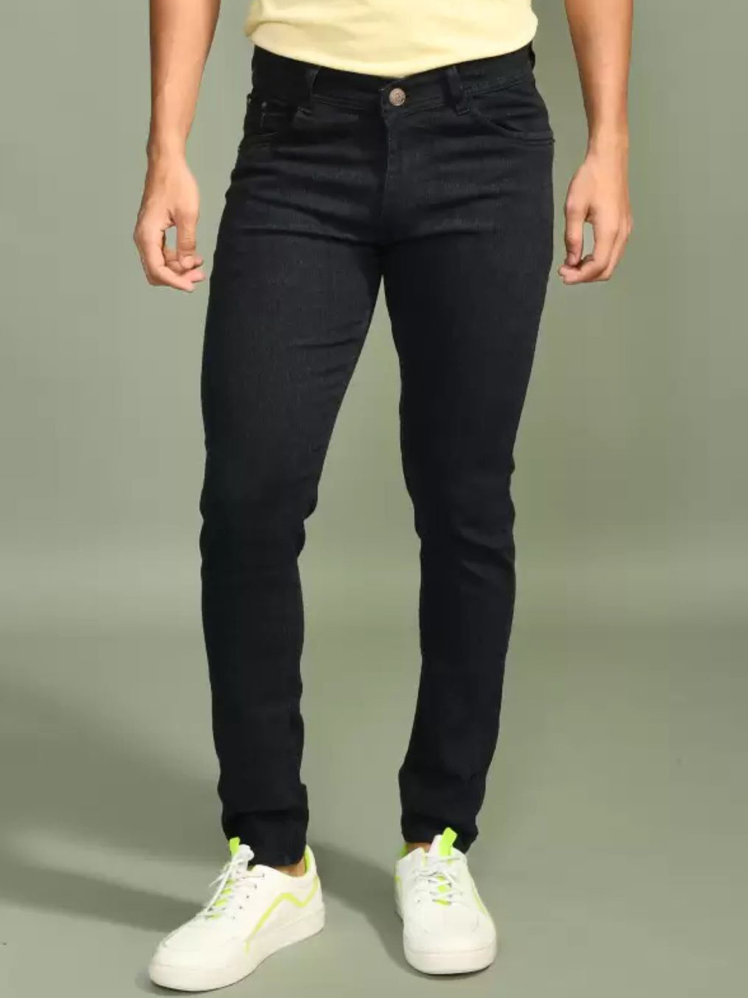 

LINARIA Men Mid-Rise Classic Jeans, Black