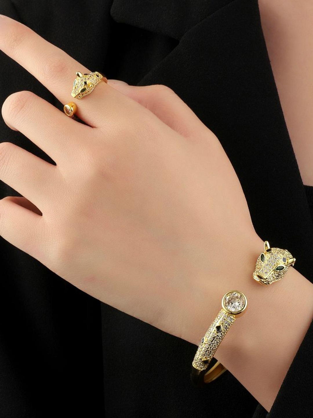 

SALTY 14K Gold-Plated Stone-Studded Wildcat Jewellery Set