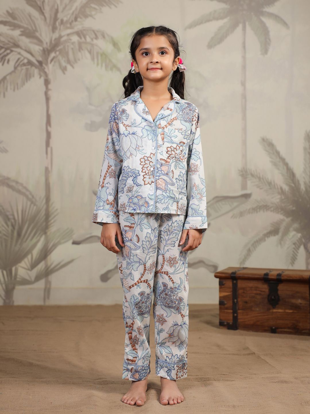 

SANSKRUTIHOMES Girls Printed Night suit, Grey