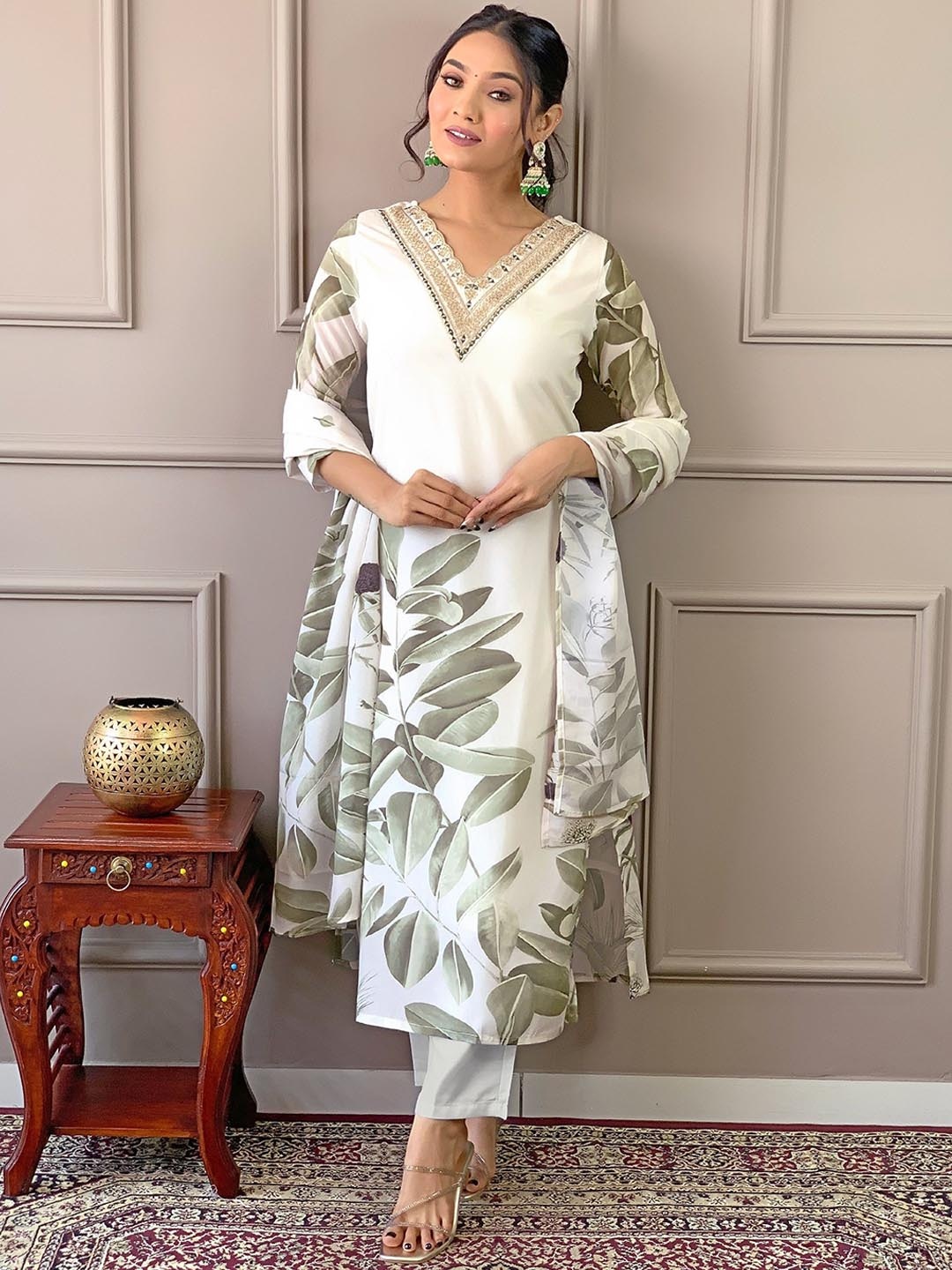

KALINI Women Embroidered Regular Kurta with Trousers & With Dupatta, Off white