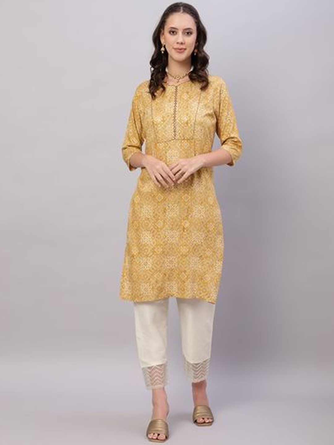 

FLAMBOYANT Women Printed Sequinned Pathani Kurta, Pink