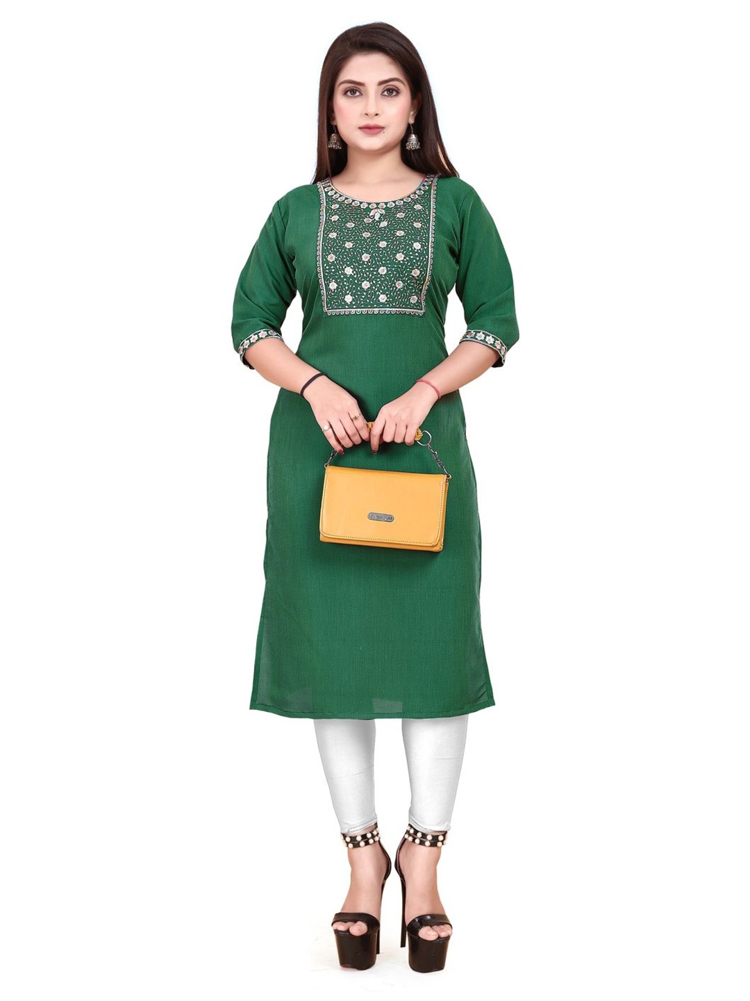 

AKK ENTERPRISE Women Floral Embroidered Thread Work Kurta, Green