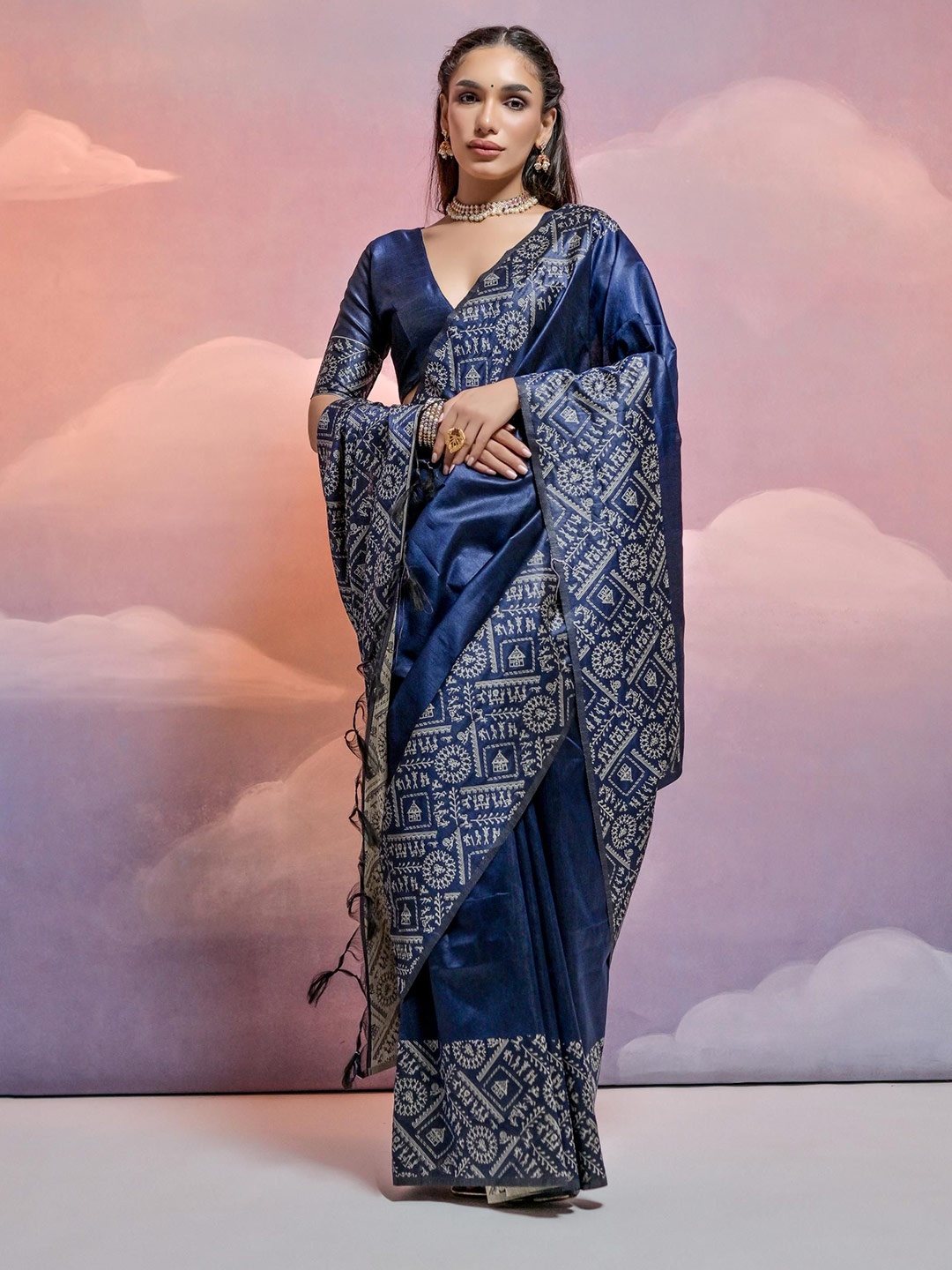 

Kandora Solid Woven Design Zari Pure Silk Saree, Navy blue