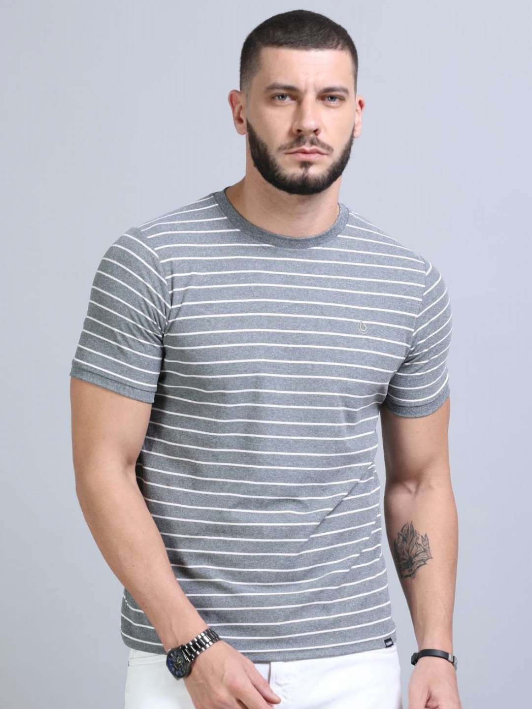 

Bushirt Men Striped Round Neck T-shirt, Grey