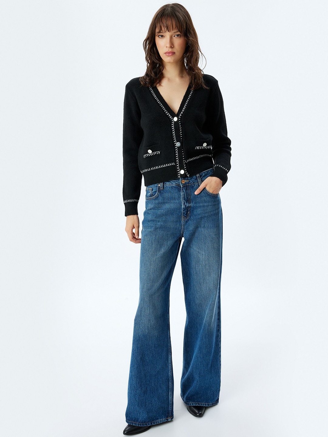 

Koton Women V-Neck Cable Knit Crop Cardigan, Black