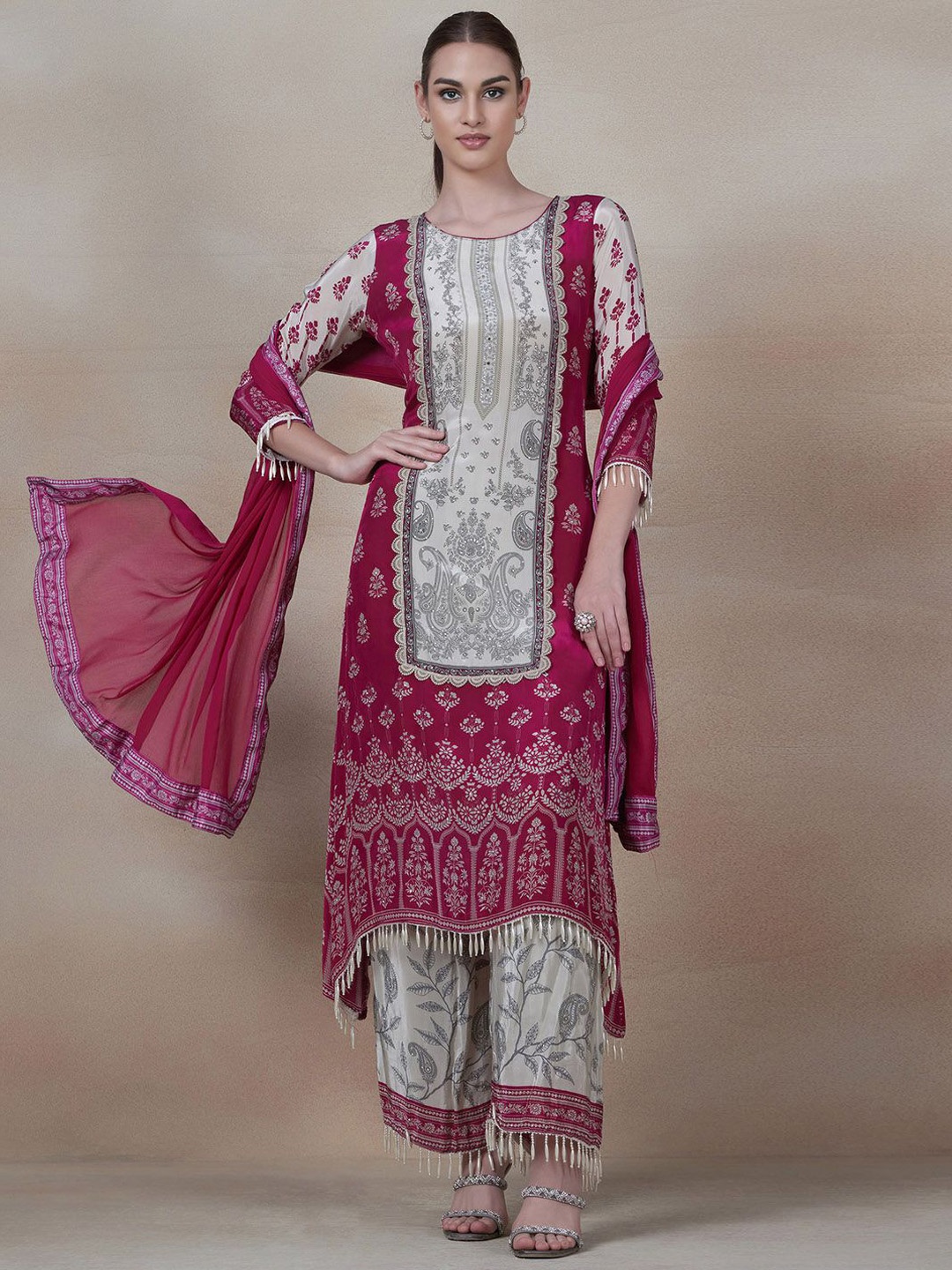 

Rang by Indya Women Paisley Printed Regular Kurta with Trousers & With Dupatta, Purple