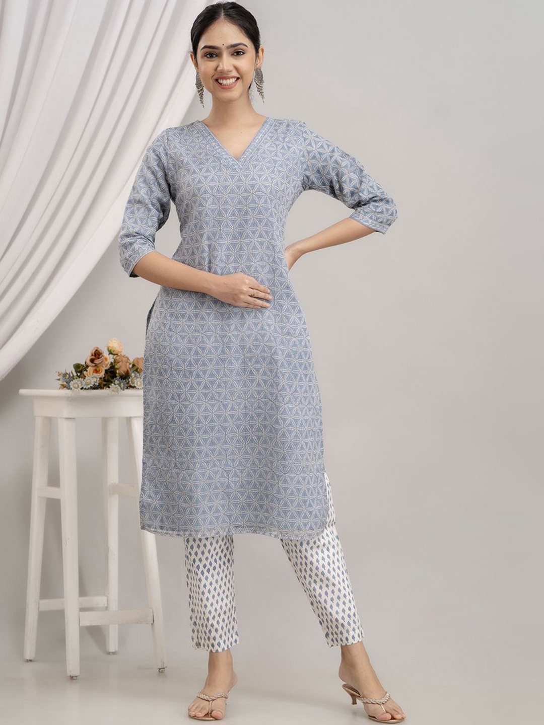 

Dastkar Women Printed Regular Pure Cotton Kota Doria Kurta Set with Trousers & Dupatta, Blue