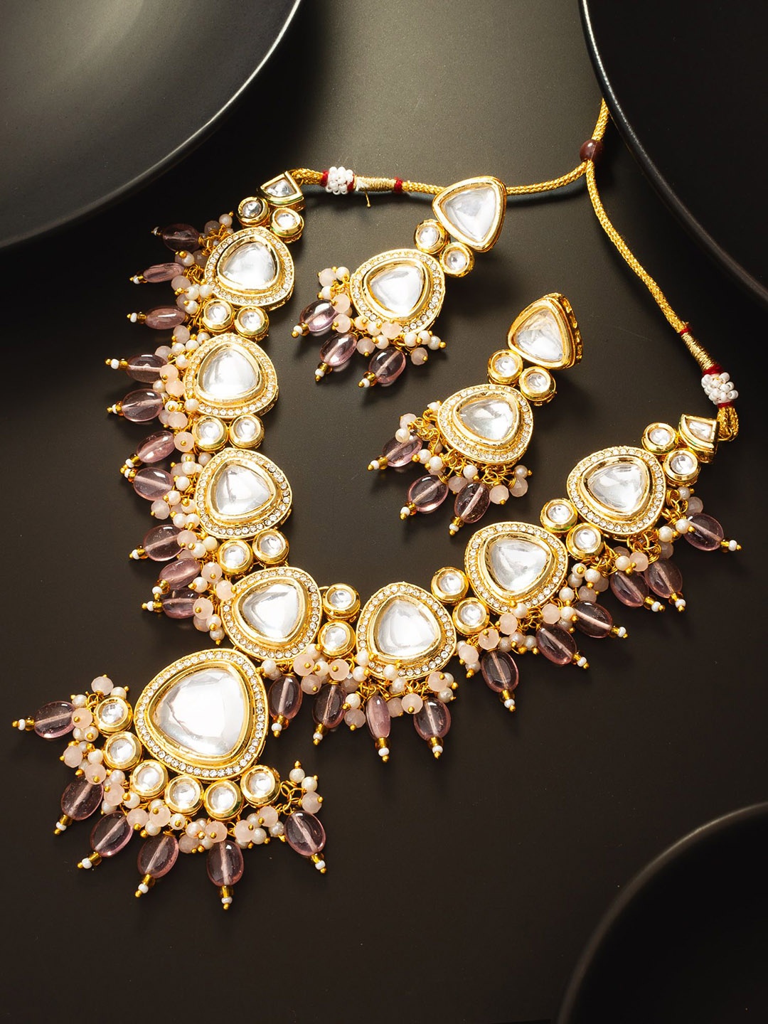 

aadita Kundan Studded & Pearls Beaded Jewellery Set, Gold
