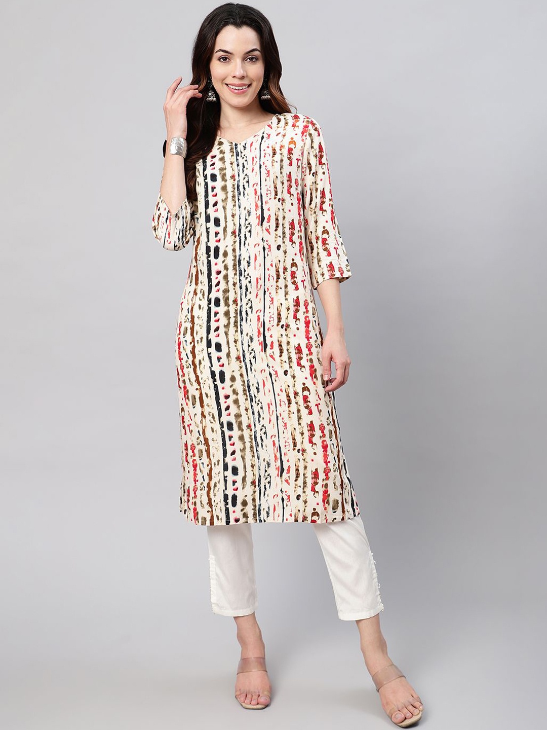 

FLAMBOYANT Women Printed Flared Sleeves Gotta Patti Kurta, Black