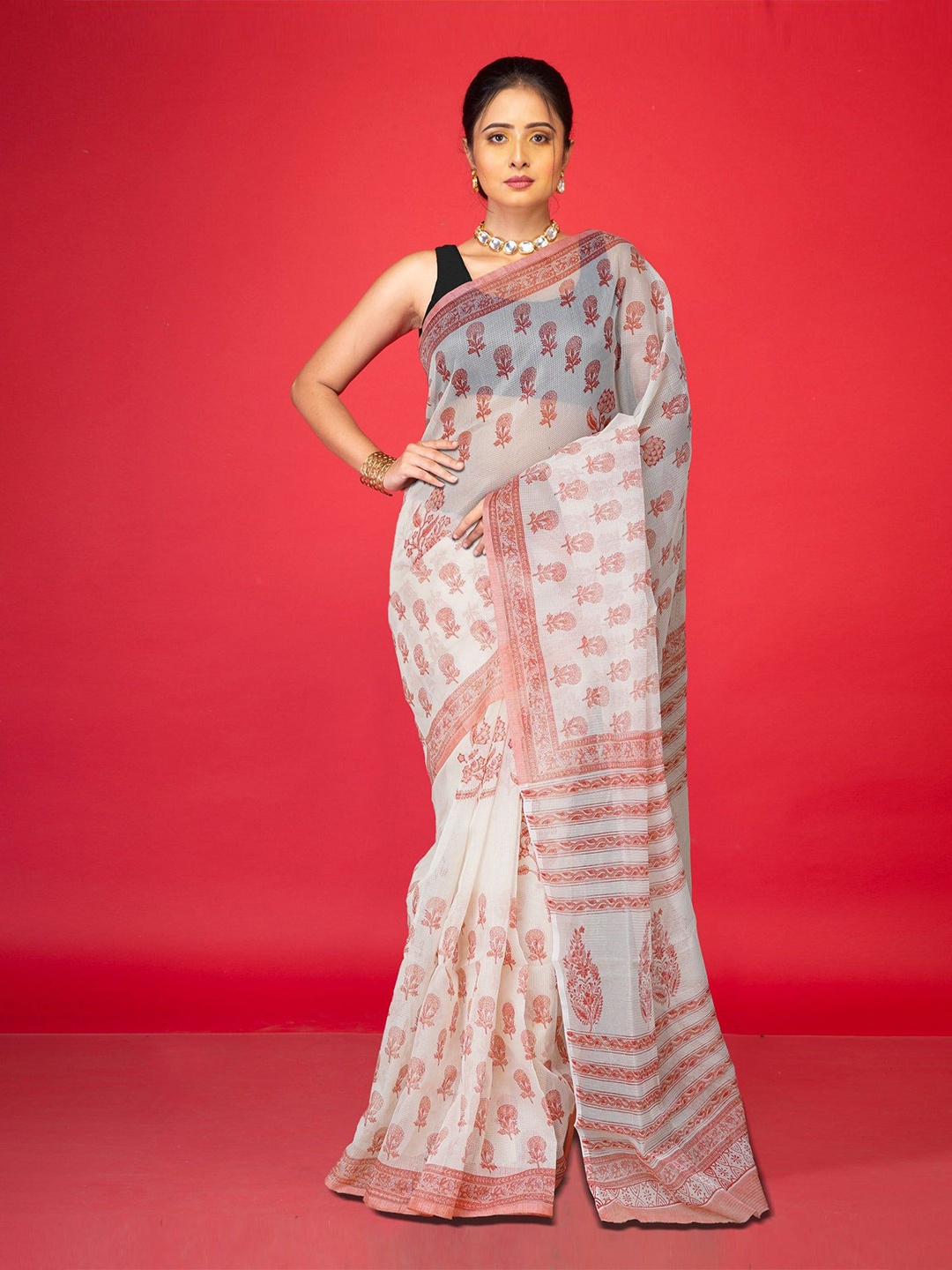 

Unnati Silks Ethnic Motifs Handloom Block Print Saree, Cream
