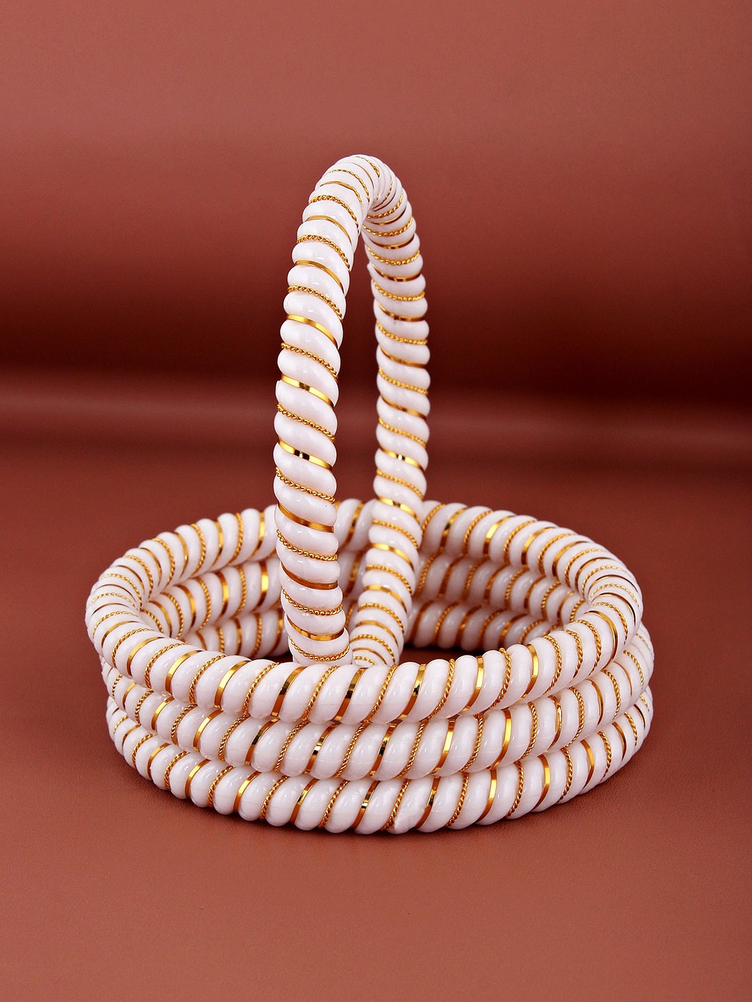 

LUCKY JEWELLERY Set Of 4 Gold-Plated Textured Bangles