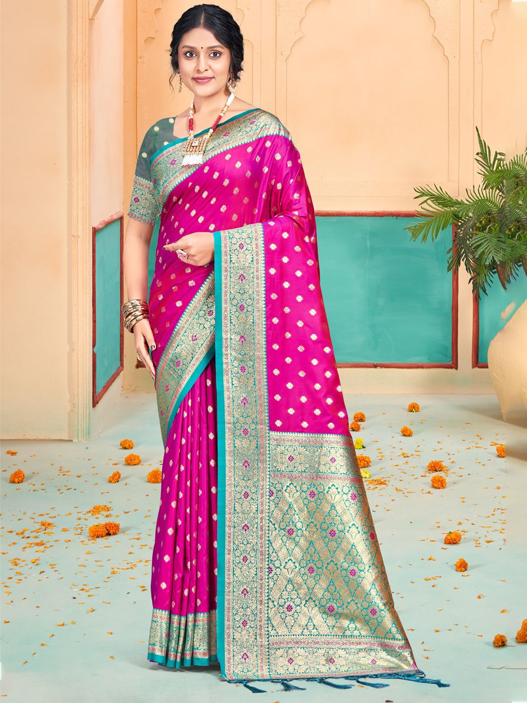 

SANGAM PRINTS Woven Design Zari Silk Tussar Saree, Pink
