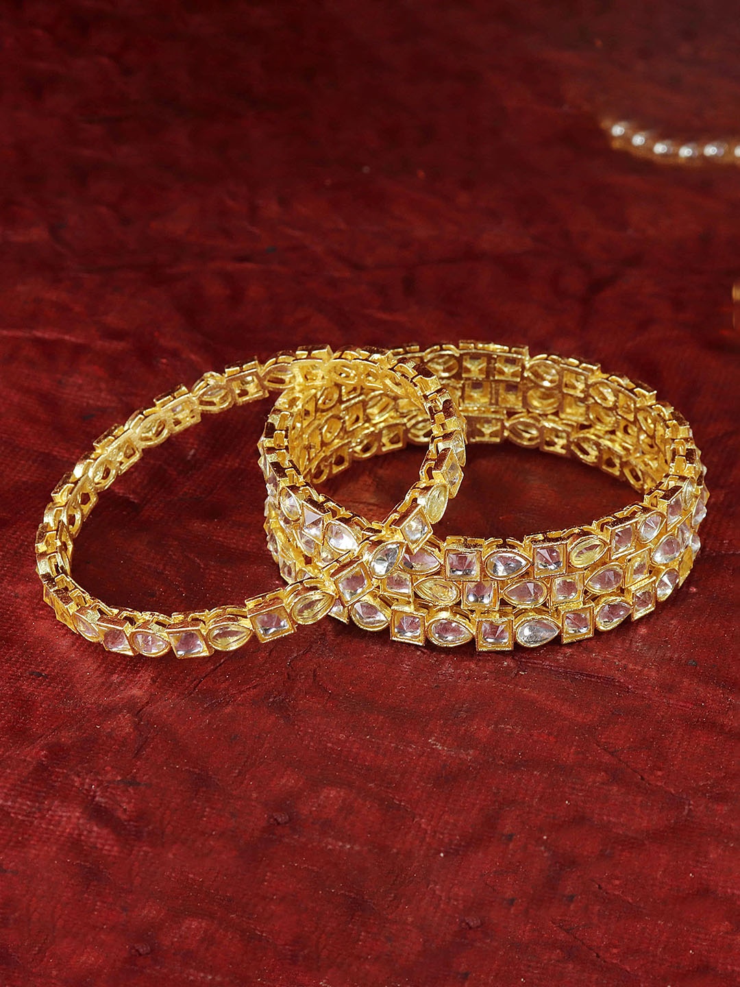 

ZULKA Set Of 4 Gold-Plated Cubic Zirconia & Kundan Studded Bangles