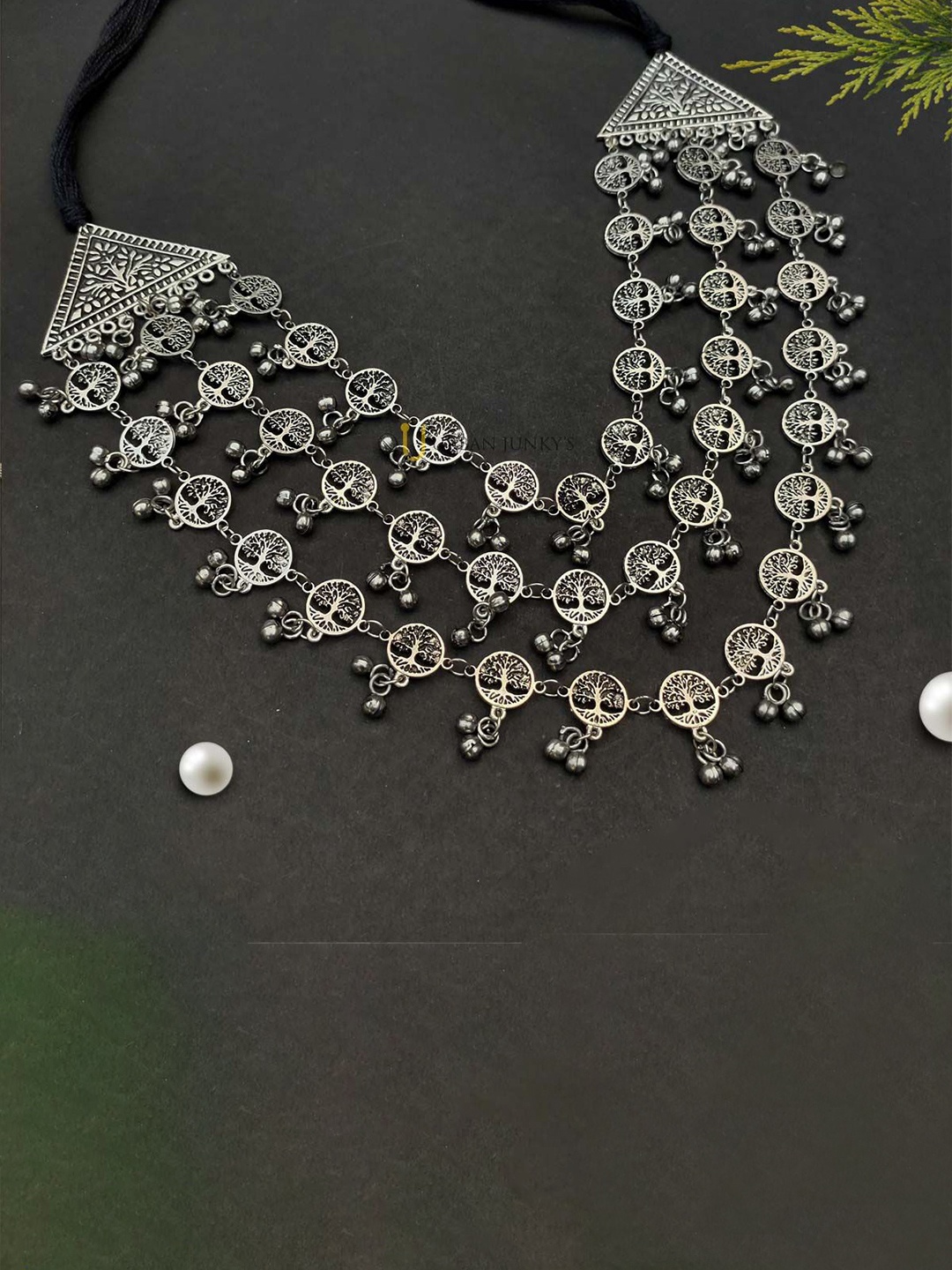 

The Pari Silver-Plated Oxidised Necklace