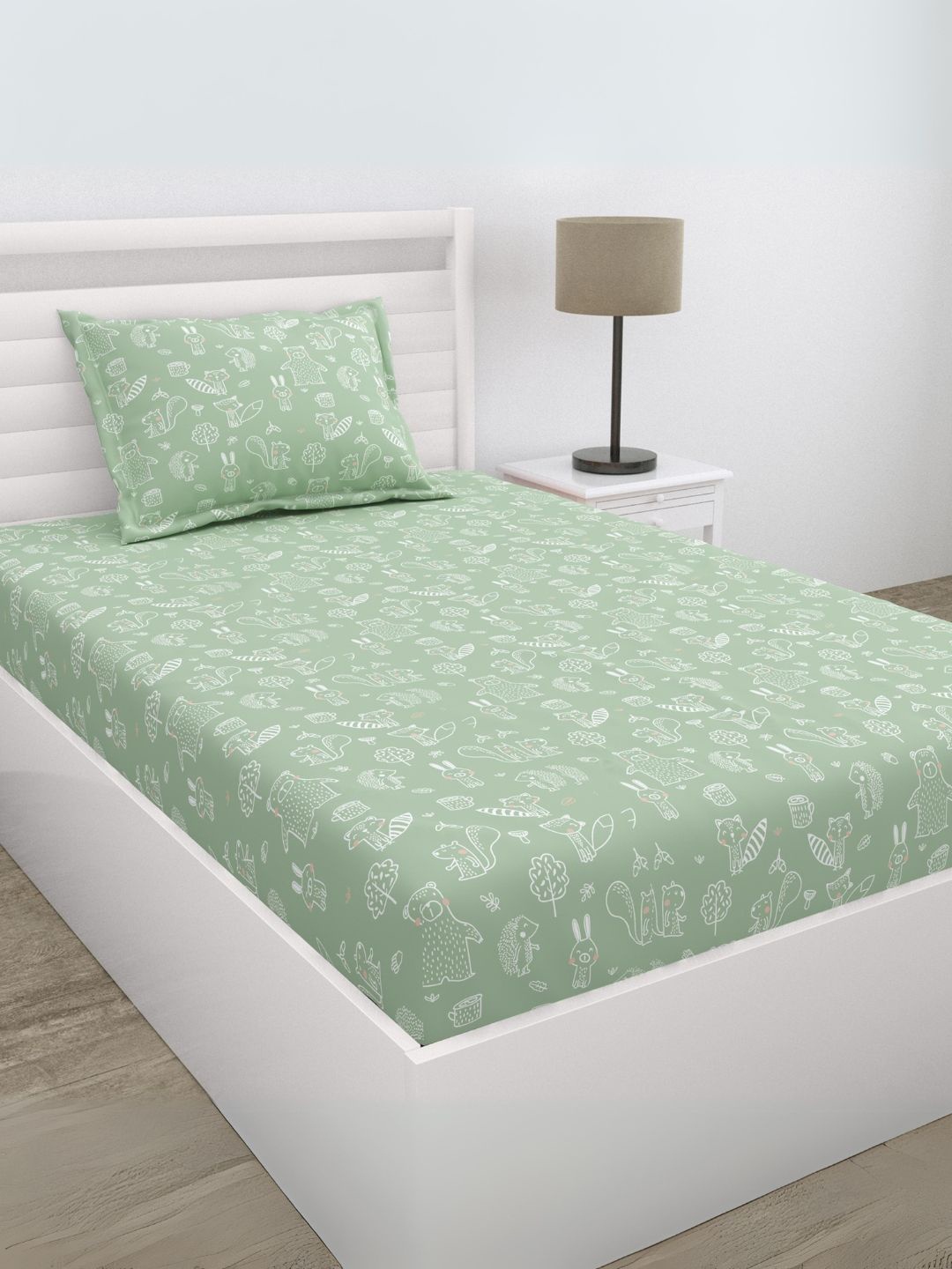 

haus & kinder Foliage Fantancy Green Printed 200TC Pure Cotton Single Fitted Bedsheet Set