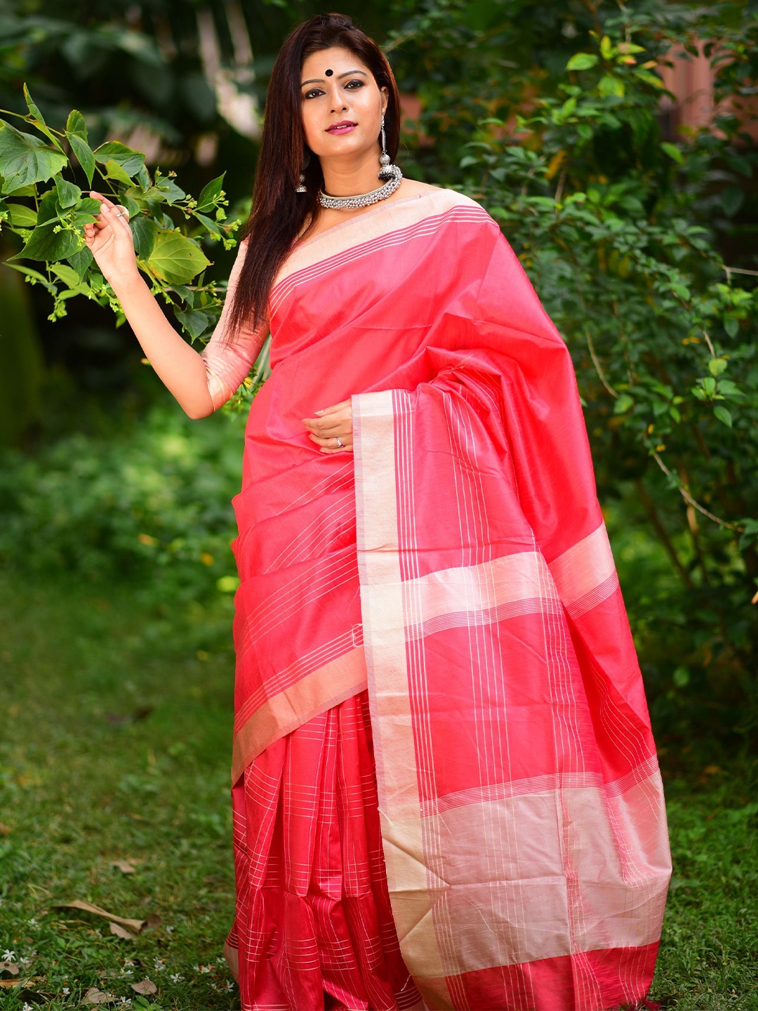 

Kandora Solid Zari Pure Silk Saree, Peach