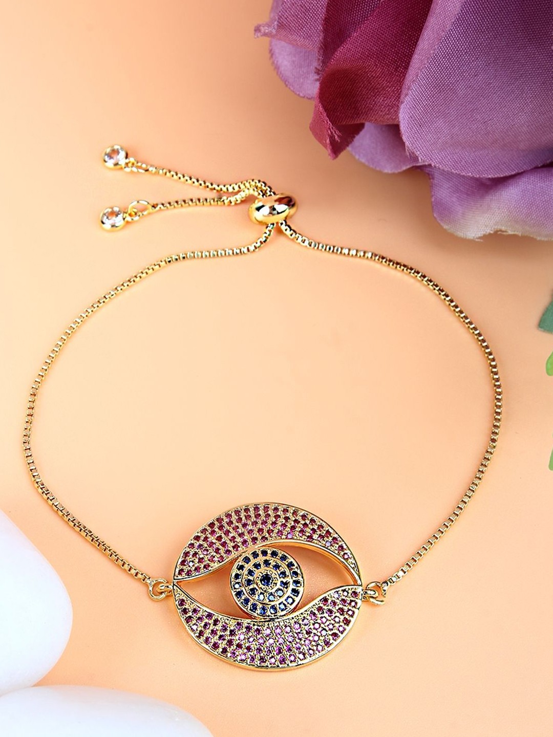 

KPOP Gold-Plated Cubic Zirconia Studded Charm Bracelet