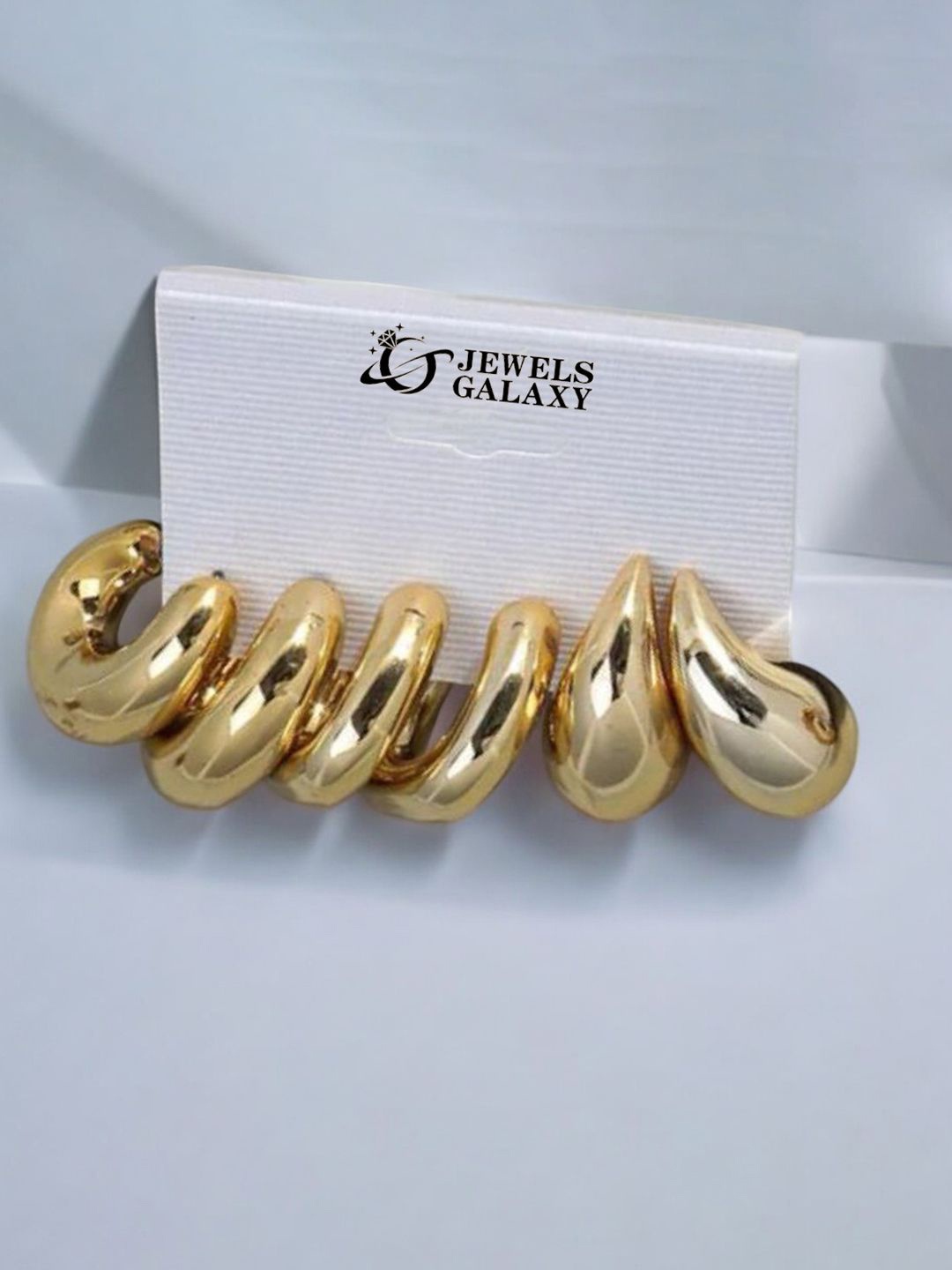 

Jewels Galaxy Set of 3 Gold-Plated Hoop Earrings