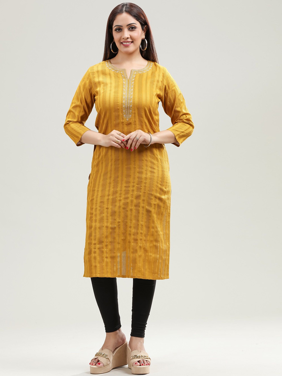 

COTTON CULTURE Women Pure Cotton Embroidered Straight Kurta, Yellow