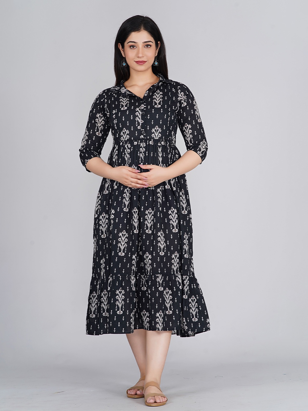 

Kaheksa Women Abstract Printed Cotton Maternity Gown Midi Dress, Black