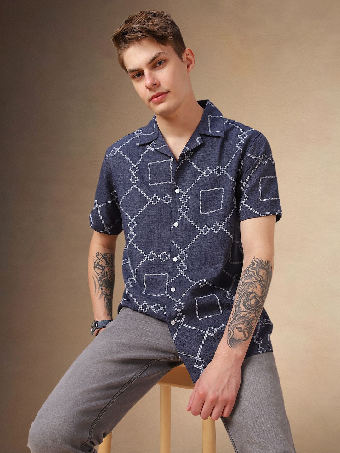 

Dennis Lingo Men Cuban Collar Geometric Printed Relaxed Fit Casual Shirt, Navy blue