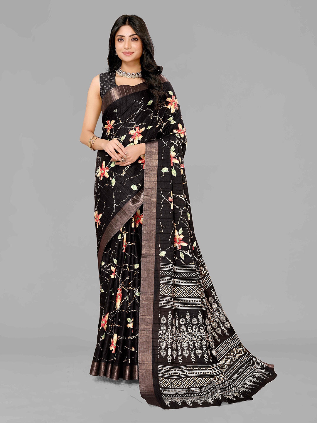 

saretramall Floral Printed Maheshwari Saree, Black