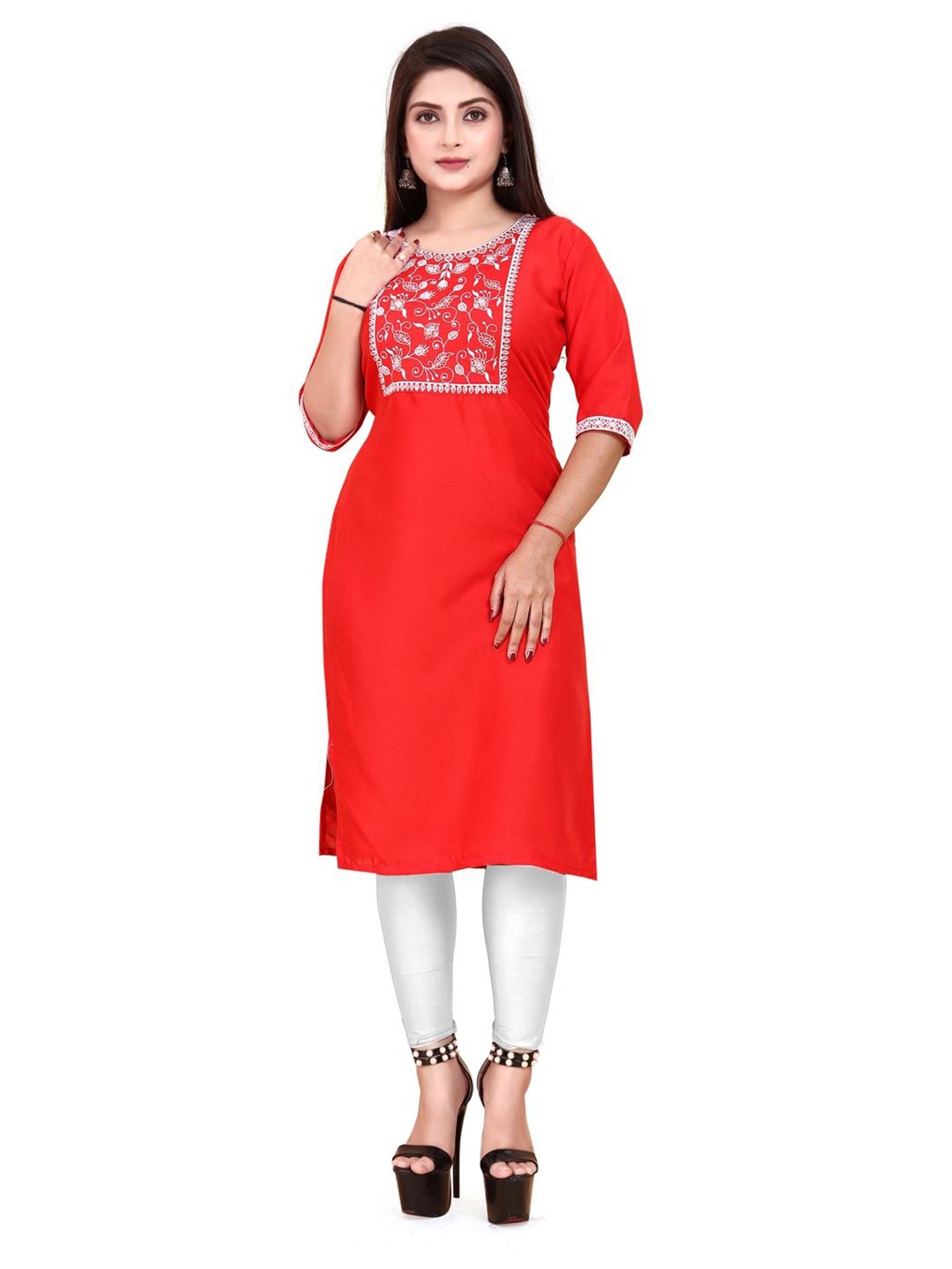 

AKK ENTERPRISE Ethnic Motifs Embroidered Thread Work Straight Kurta, Red