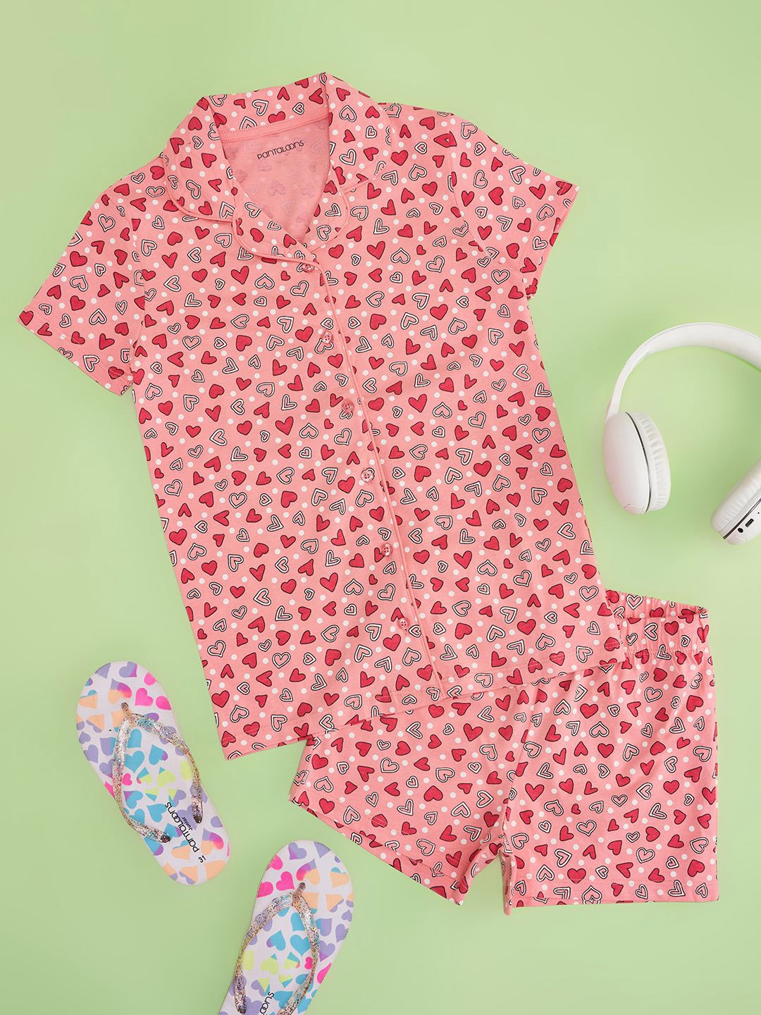 

Pantaloons Junior Girls Conversational Printed Lapel Collar Night suit, Pink