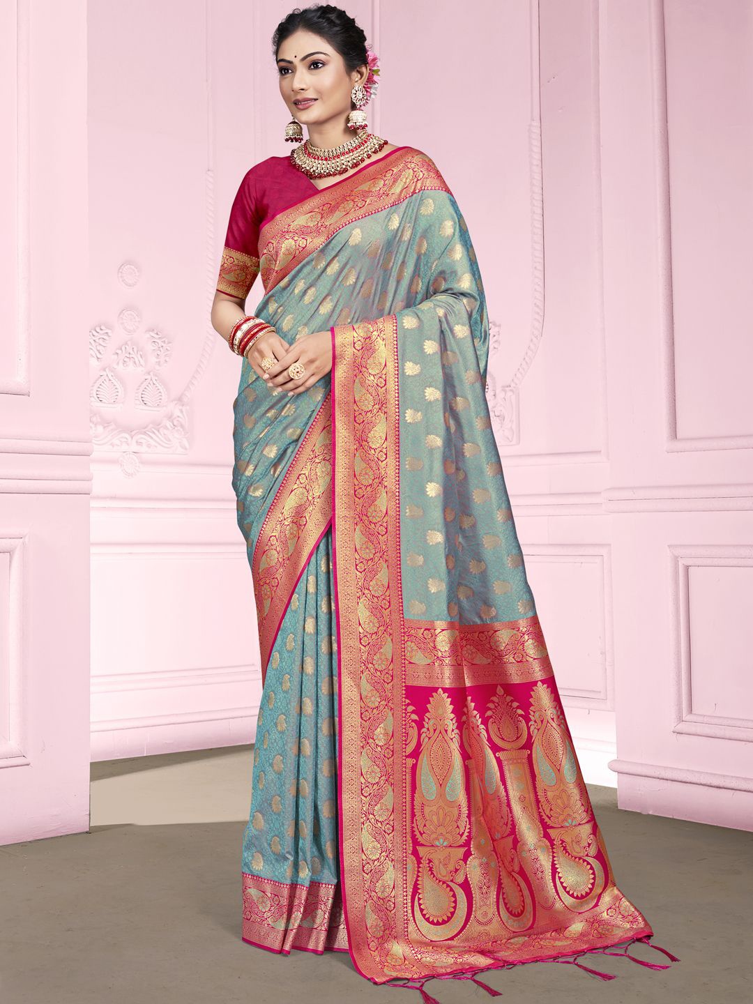 

SANGAM PRINTS Woven Design Blend Tussar Saree, Turquoise blue
