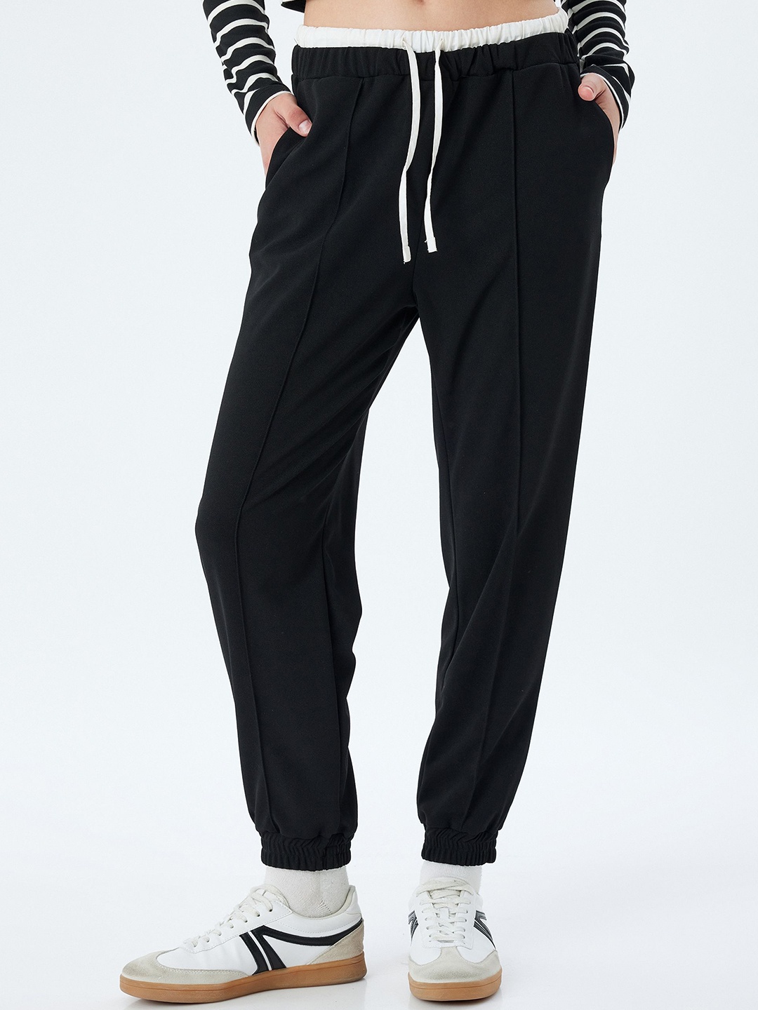 

Koton Women Solid Joggers Trousers, Black