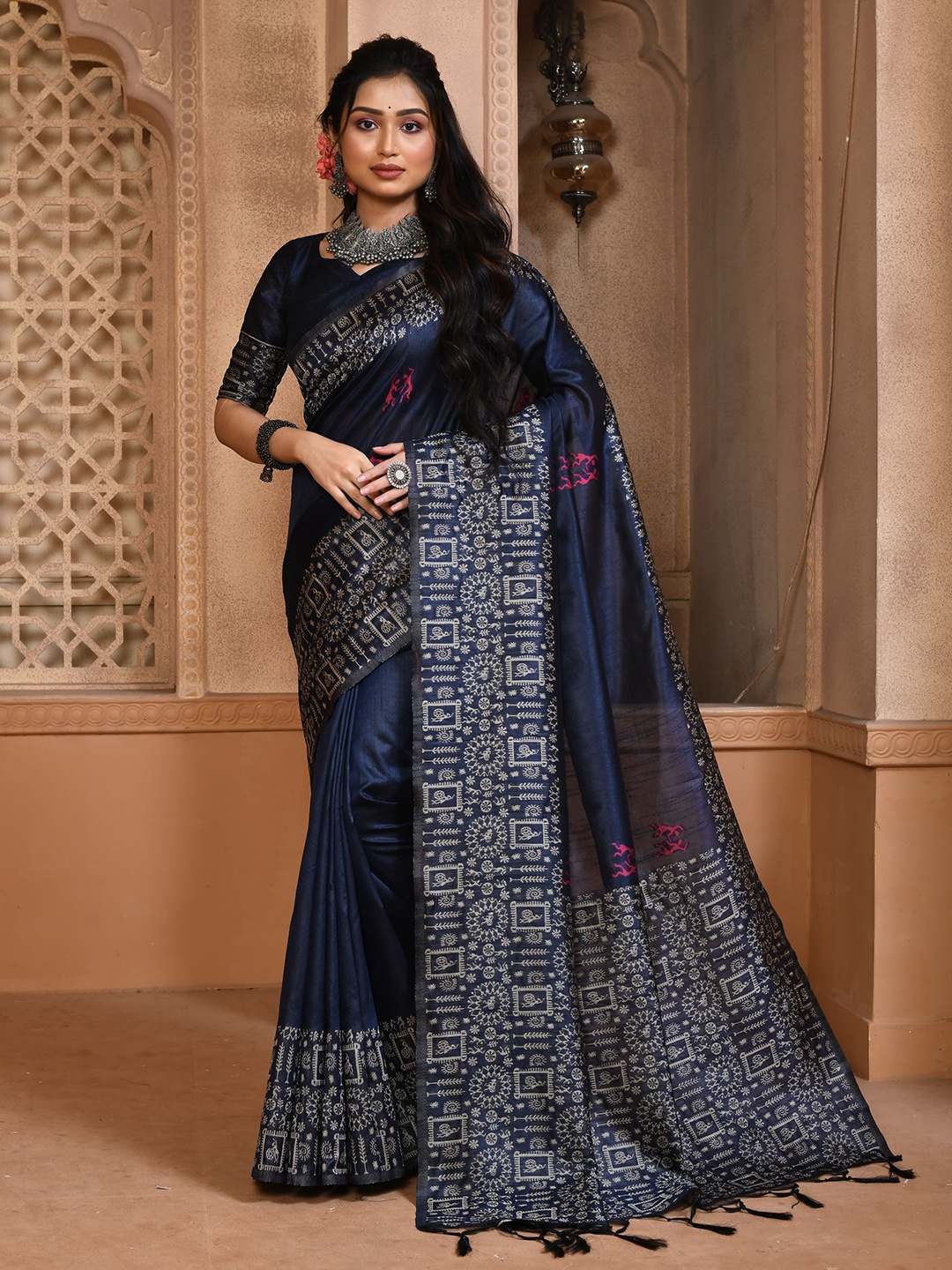 

Kandora Woven Design Pure Silk Saree, Navy blue
