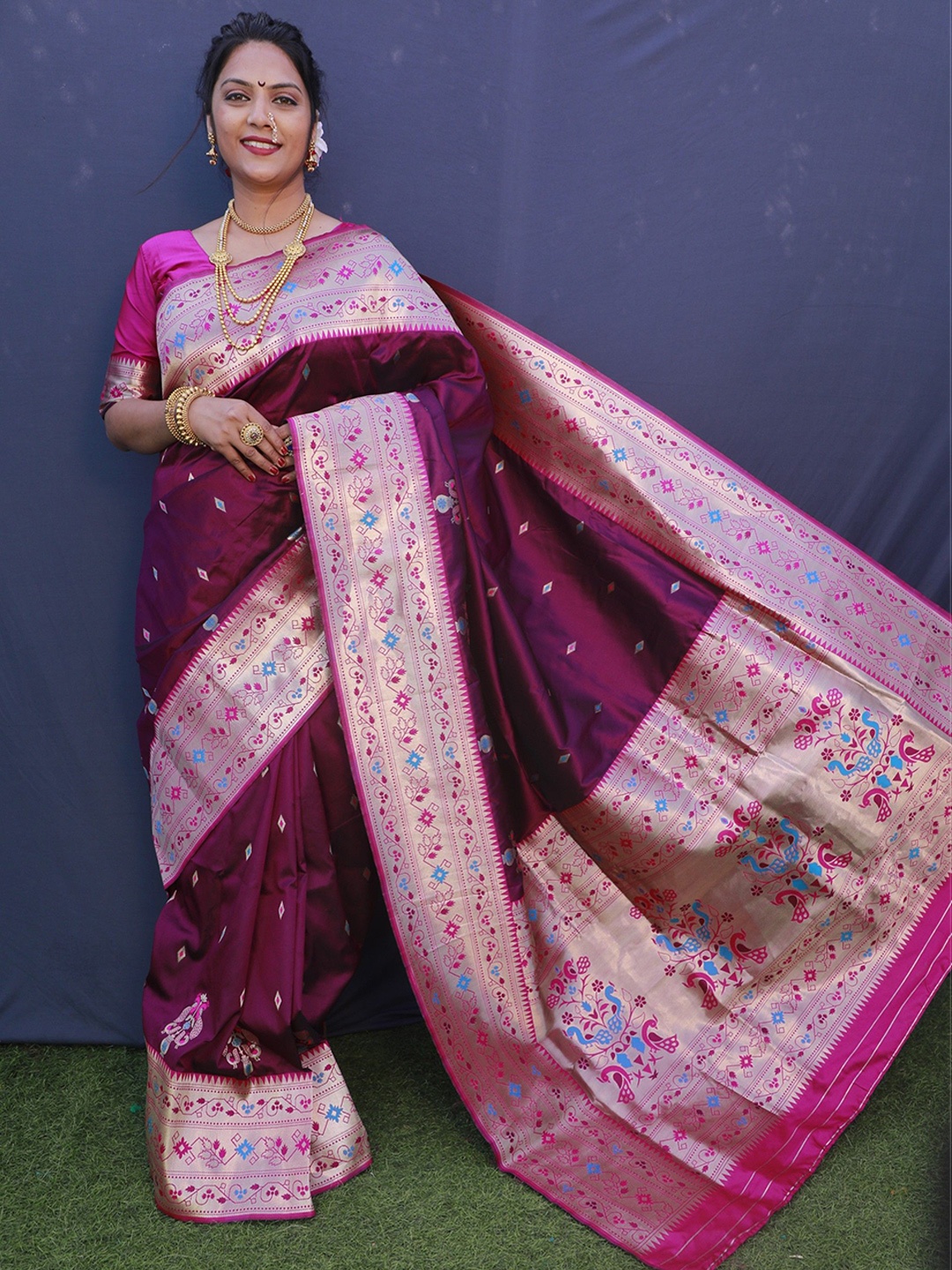 

Royal Rajgharana Saree Woven Design Zari Pure Silk Paithani Sarees, Purple