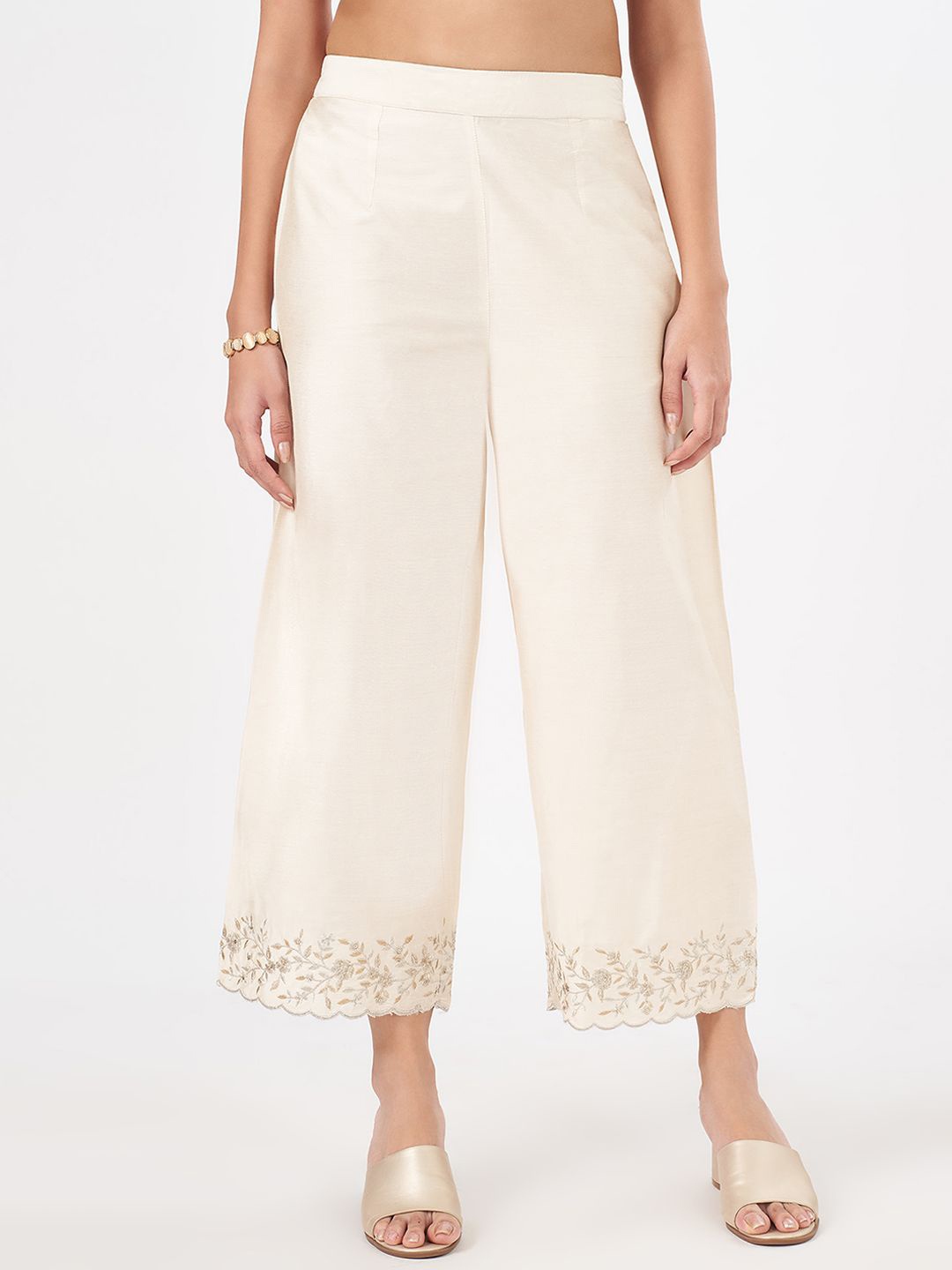 

RANGMANCH BY PANTALOONS Women Flared Ethnic Palazzos, Off white