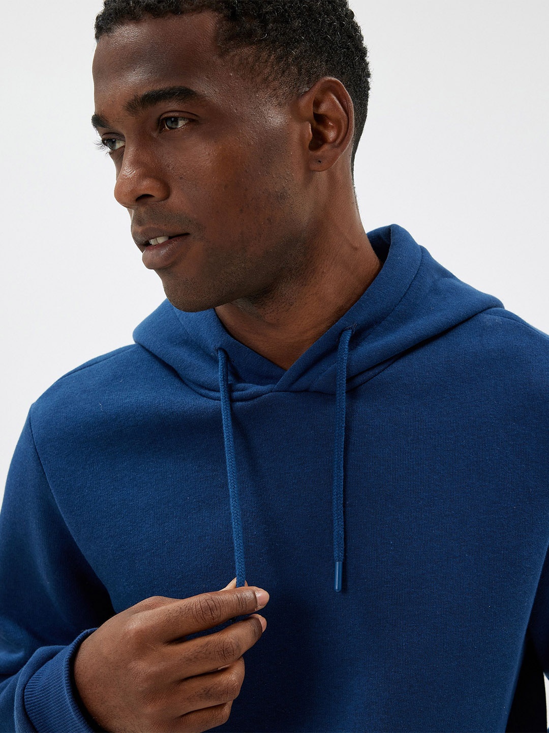 

Koton Men Solid Hood Pullover Sweatshirt, Navy blue