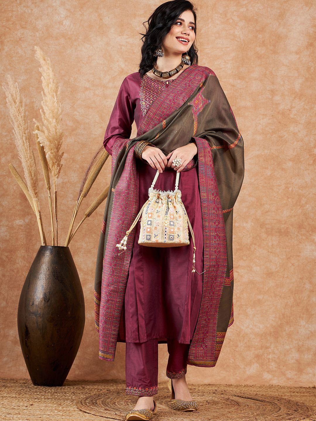 

Sangria Women Embroidered Kurta & Trouser With Dupatta, Pink