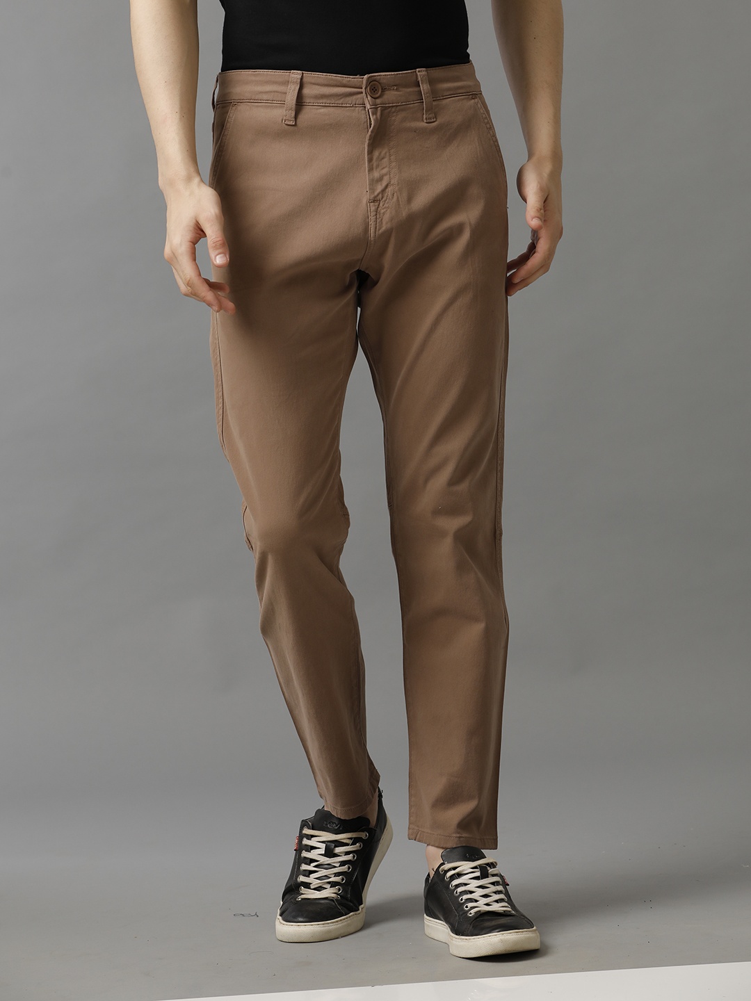 

Voi Jeans Men Mid-Rise Cotton Trousers, Brown
