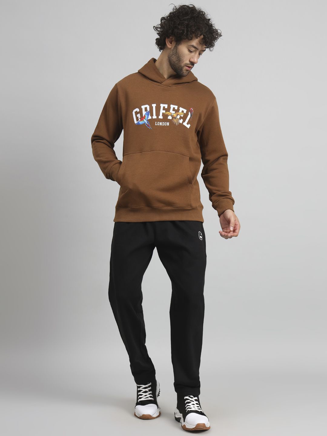 

GRIFFEL Men Typography Printed Oversized-Fit Tracksuits, Brown