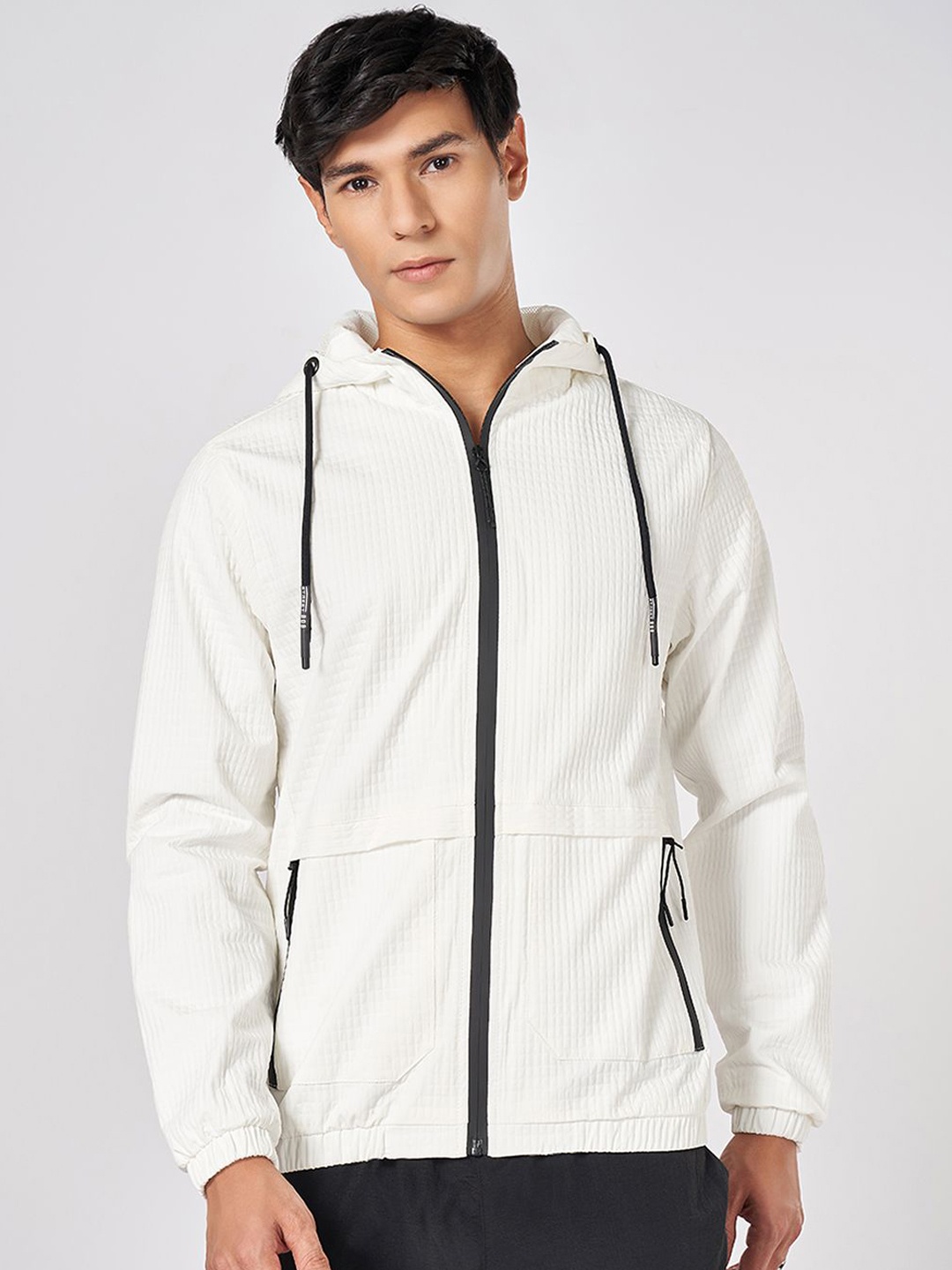 

Street 808 by Pantaloons Men Hooded Sporty Jacket, White