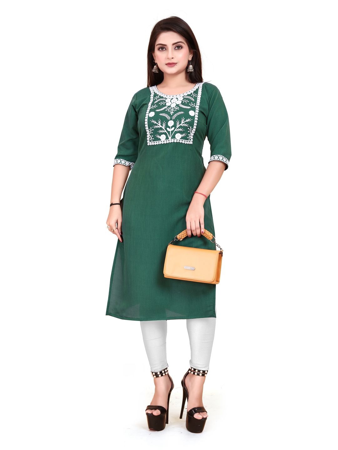 

AKK ENTERPRISE Women Ethnic Motifs Embroidered Kurta, Green