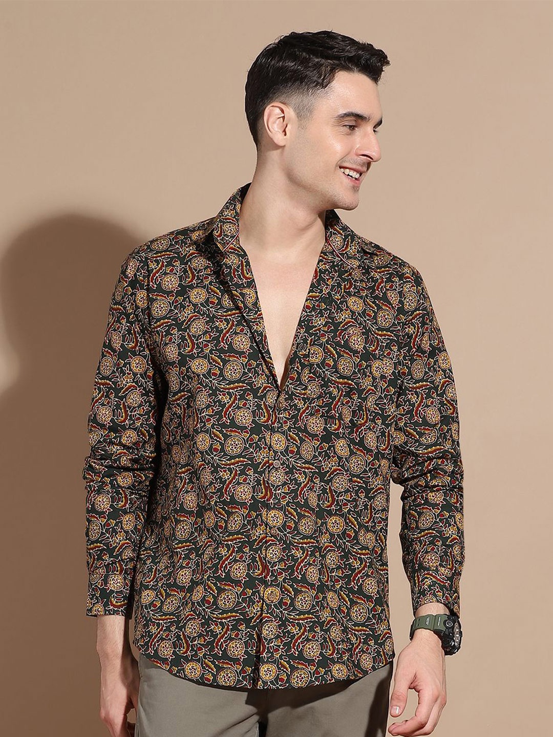 

Anouk Men Smart Cutaway Collar Floral Printed Cotton Casual Shirt, Brown