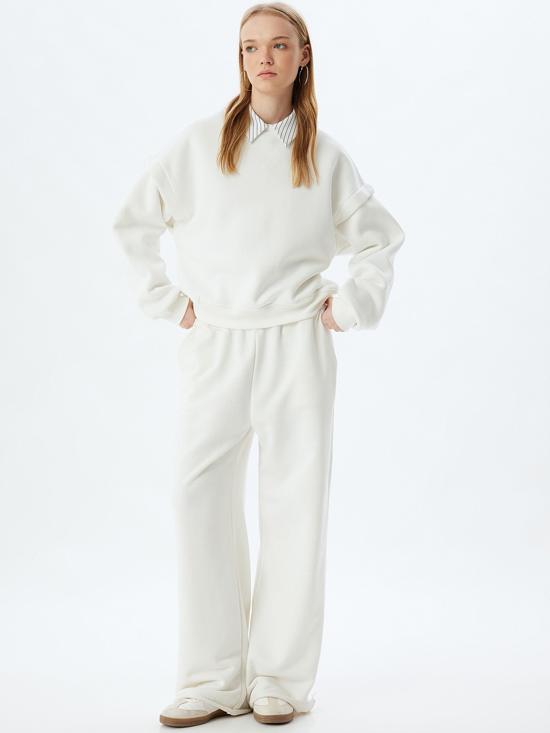 

Koton Women Solid Round Neck Cotton Pullover Sweatshirt, White