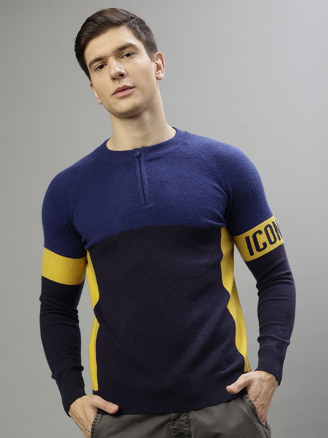 

Iconic Men Typography Colourblocked Pullover, Blue