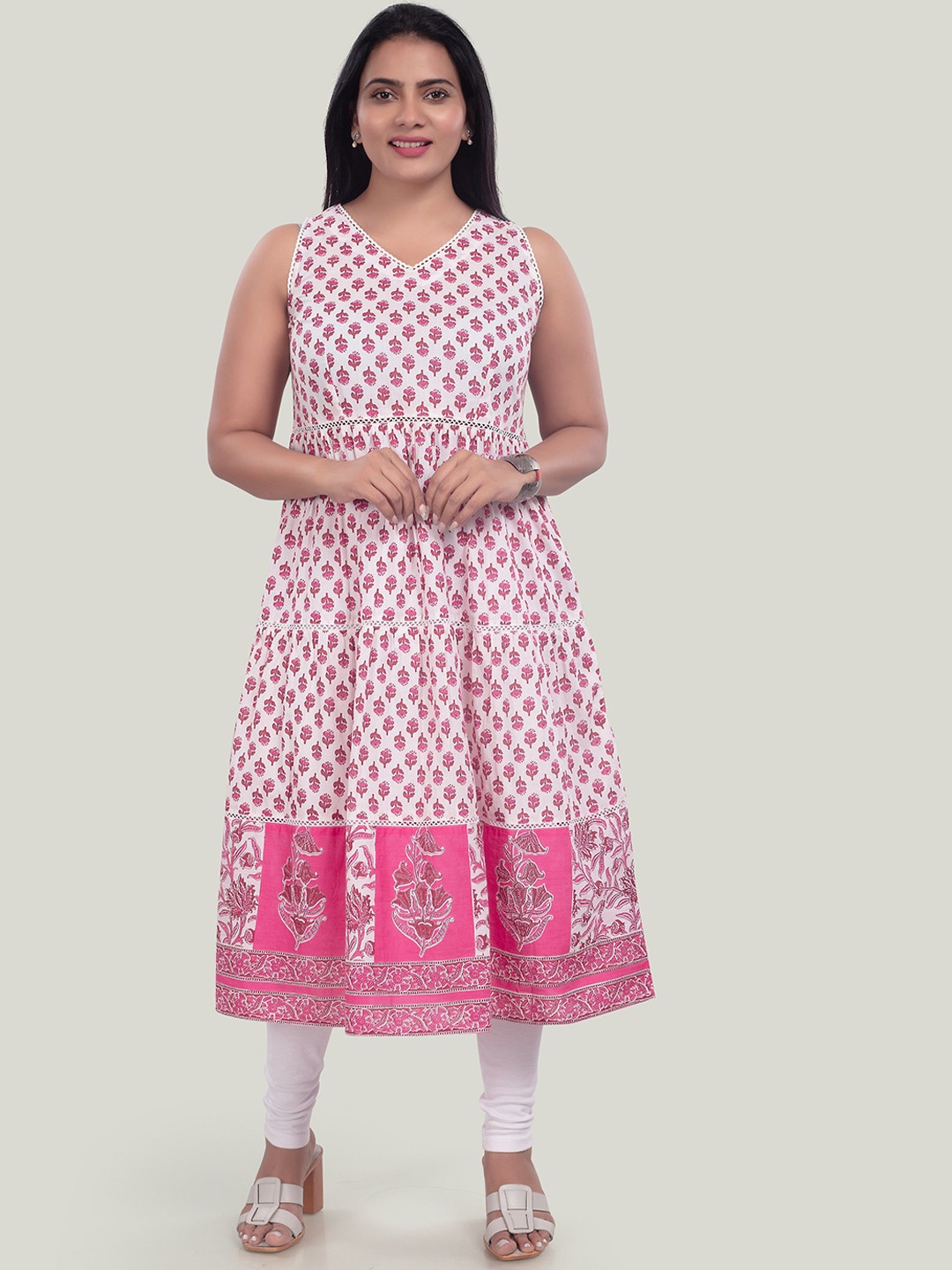 

COTTON CULTURE Women Pure Cotton Floral Printed A-Line Kurta, Pink