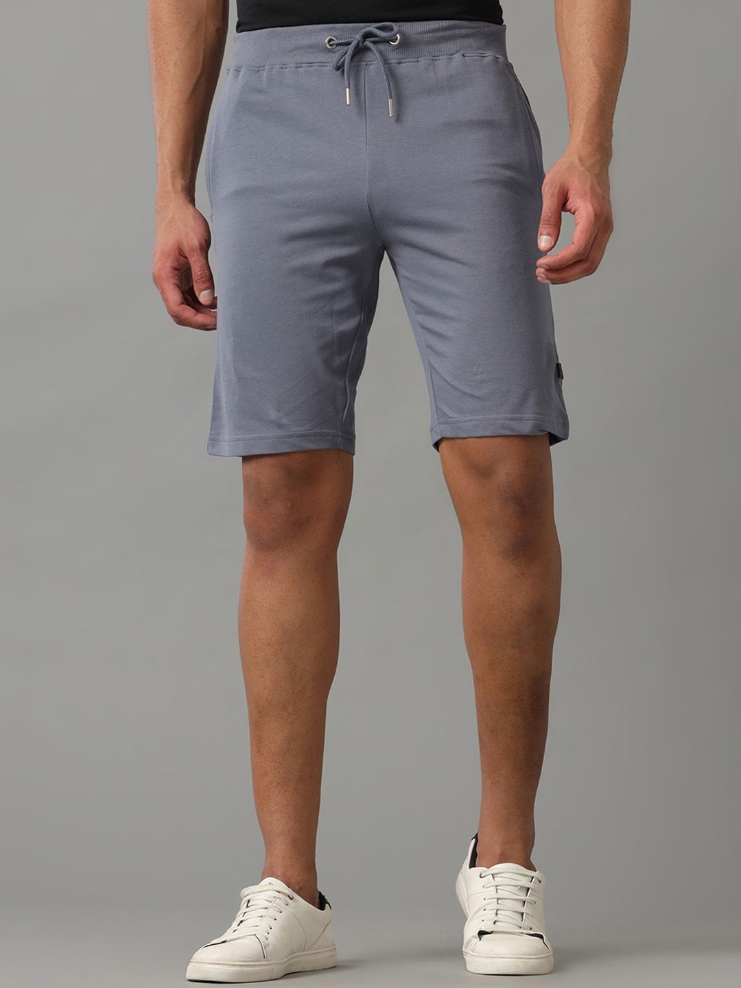 

Voi Jeans Men Solid Mid-Rise Cotton Shorts, Grey