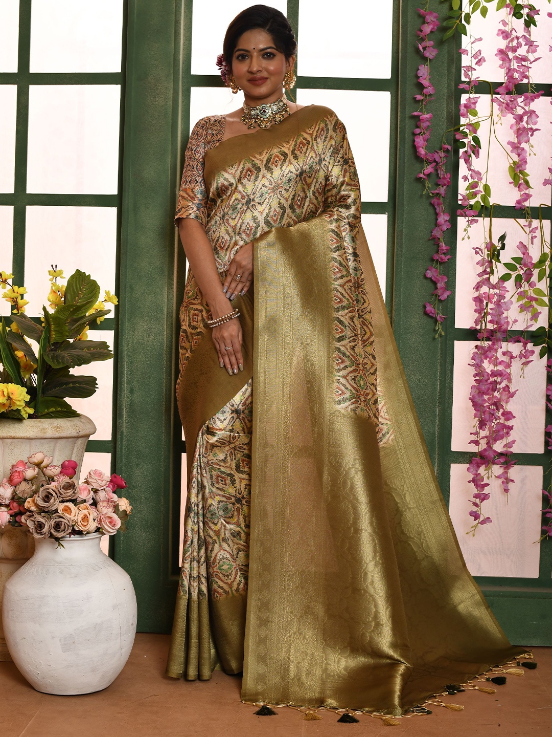 

Kandora Woven Design Pure Silk Saree, Mustard