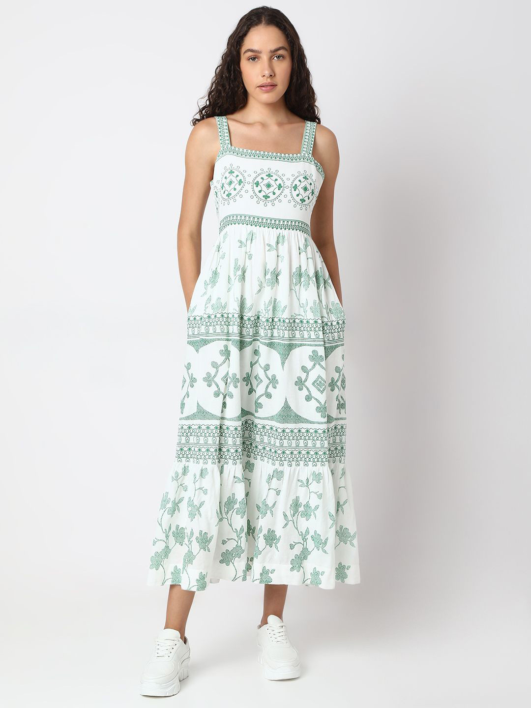 

Vero Moda Floral Printed Cotton Maxi Dress, White