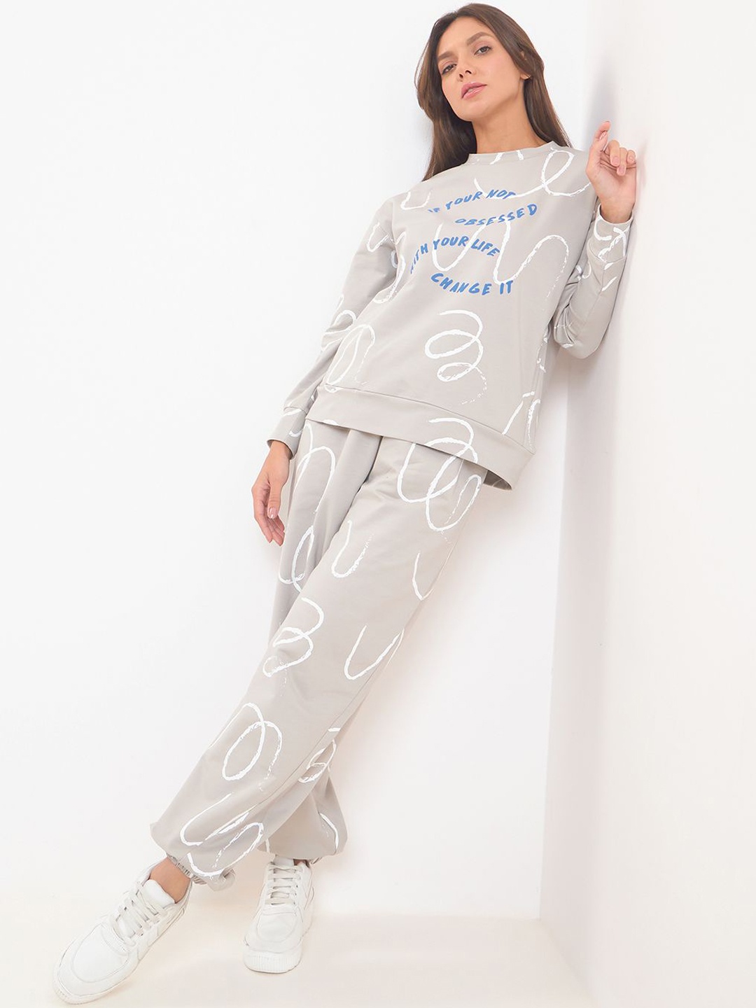 

Sweet Dreams Women Printed Pure Cotton Sweatshirt & Joggers Co-Ords, Grey