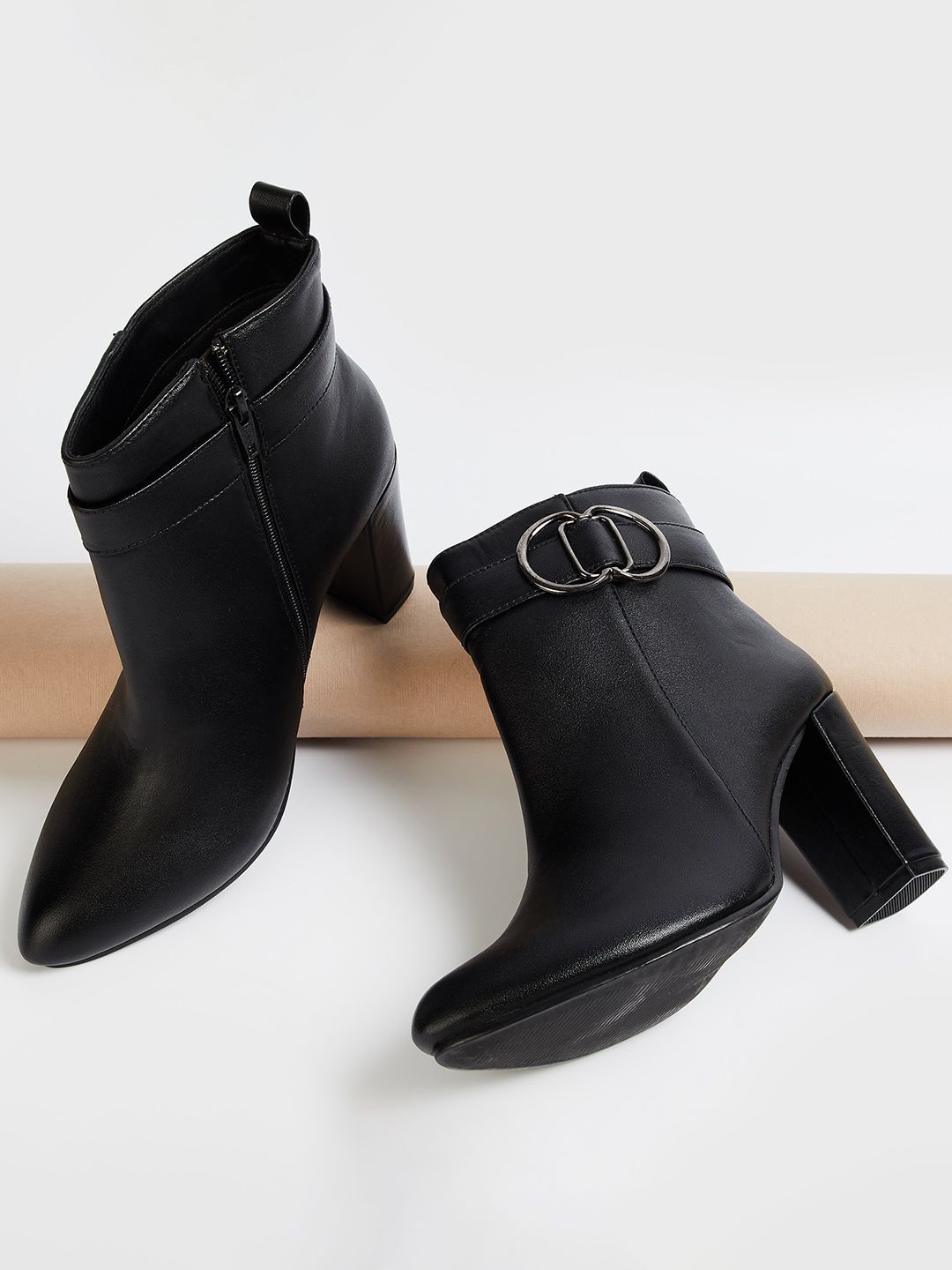 

Ginger by Lifestyle Women PU Fashion, Black