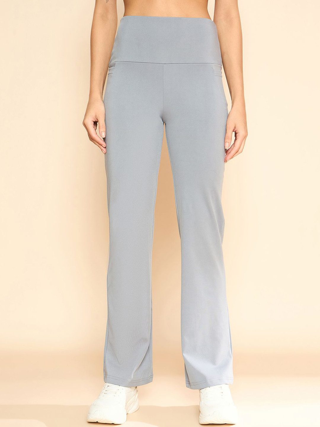 

COLOR CAPITAL Pack Of 3 High Rise Ankle-Length Gym Tights, White